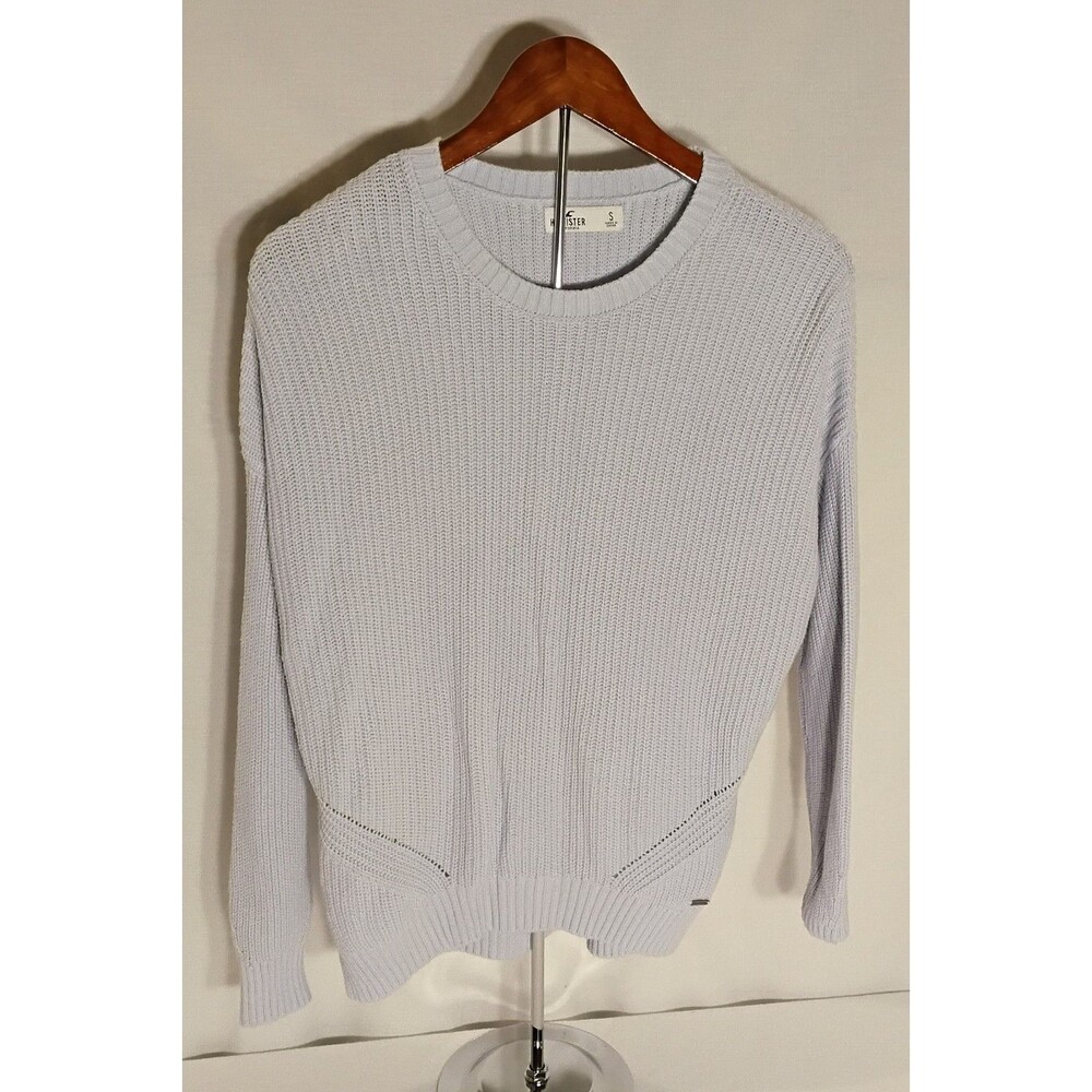 Hollister Women's Light Blue Ribbed Hem Crew Neck Sweater Size Small Excellent